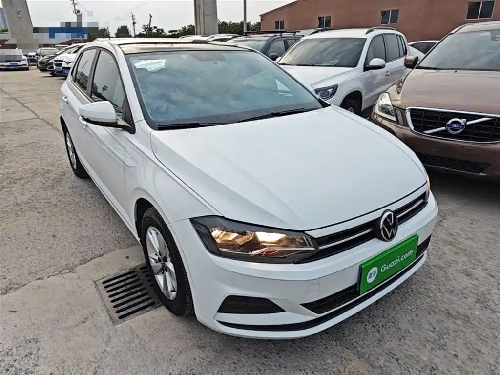 Volkswagen Polo 2023 Plus 1.5L Automatic Panorama Enjoyment Edition фото 4