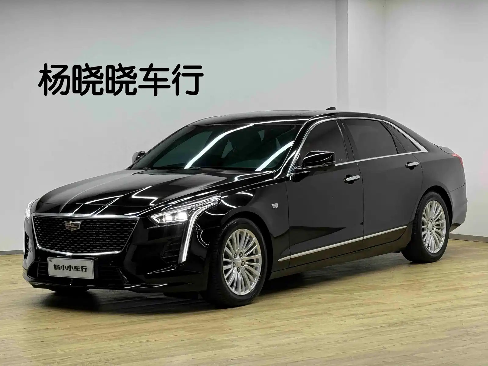 Фото 1 - Cadillac CT6