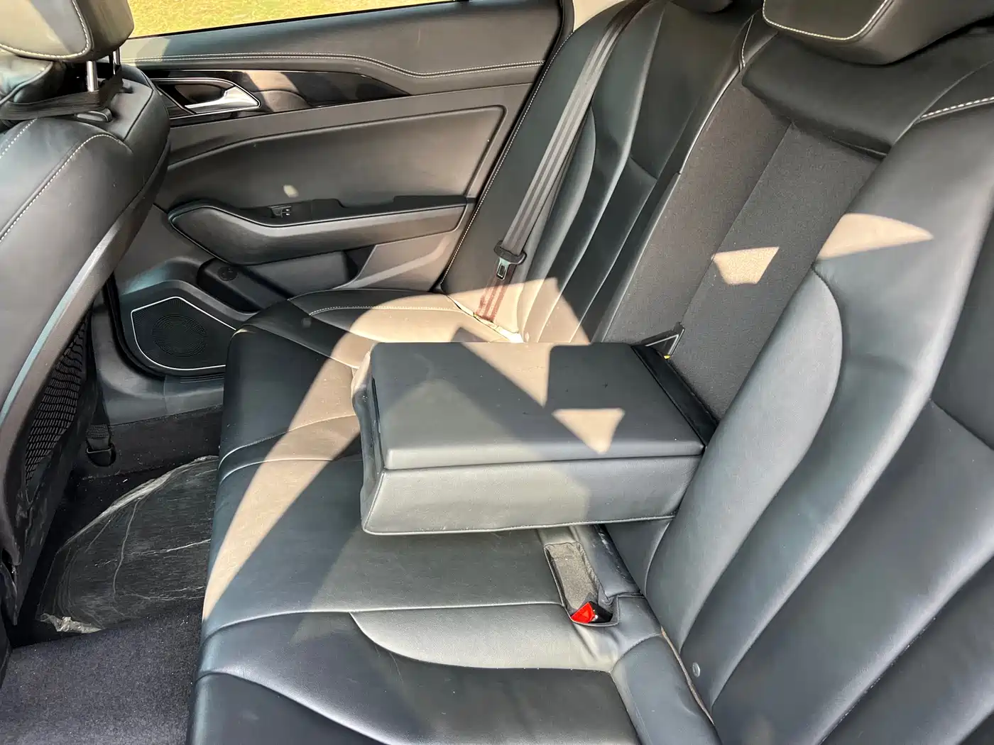 Hongqi H5 2019 30TD Style Edition фото 26