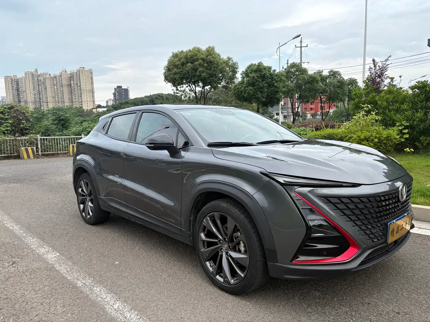 CHANGAN UNI-T