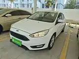 Фото 1 - Ford Focus