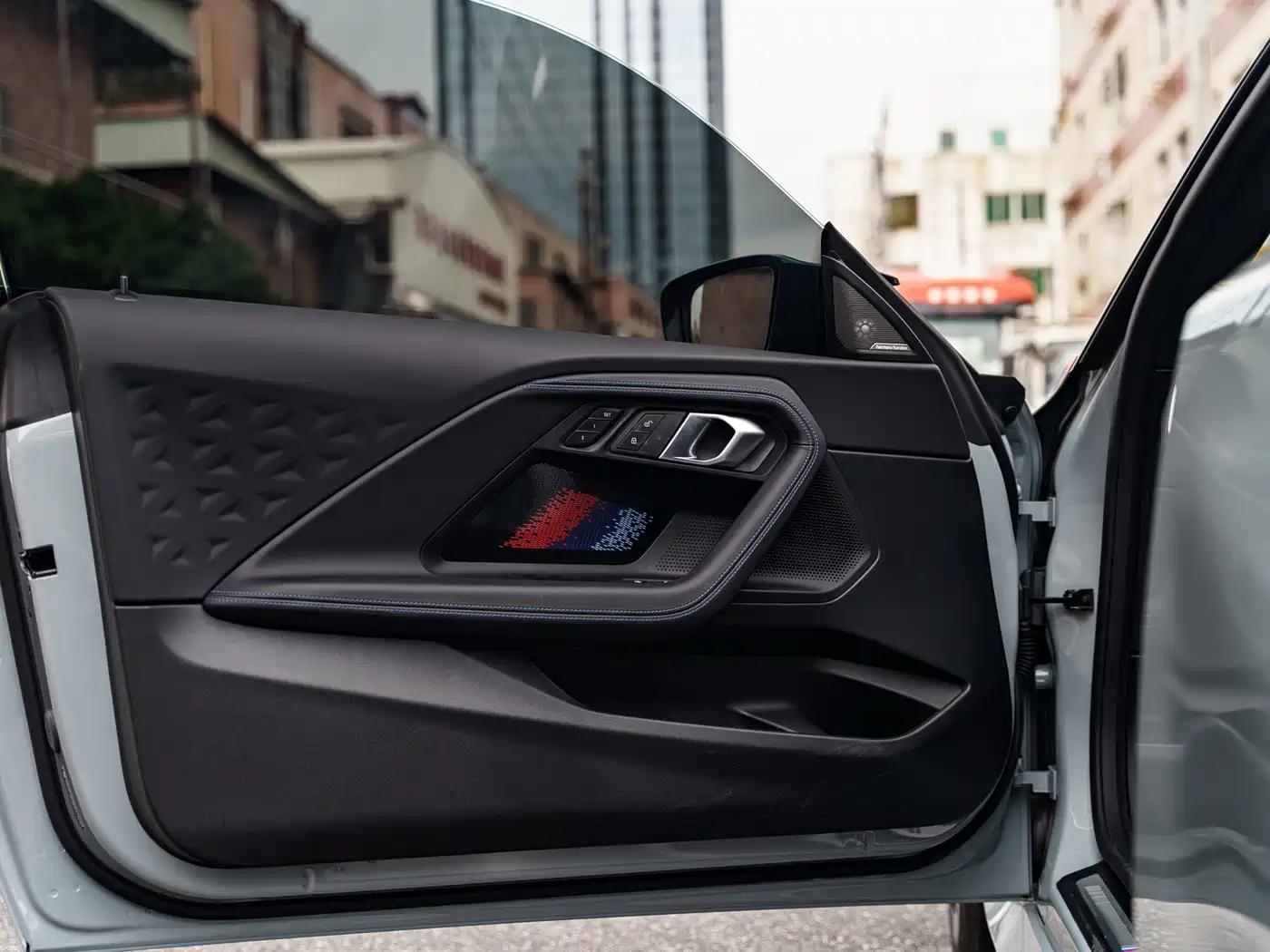 BMW M240I