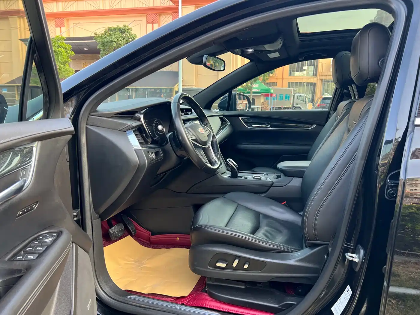 Cadillac XT5 2020 28T Luxury Model фото 7
