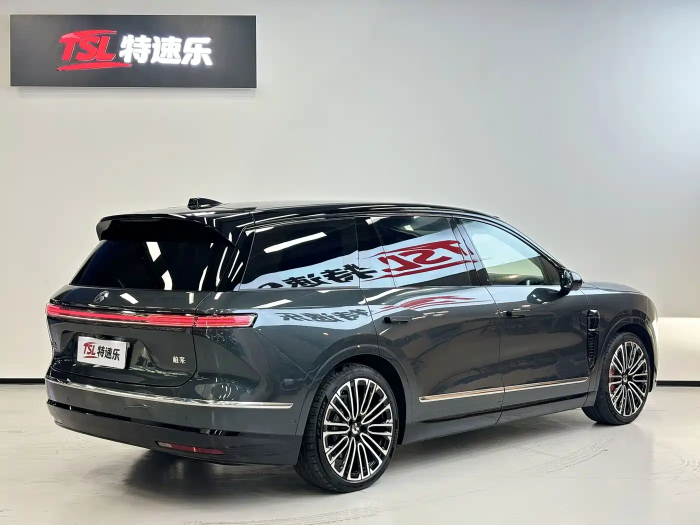 NIO ES8 2025 2025 Base Model