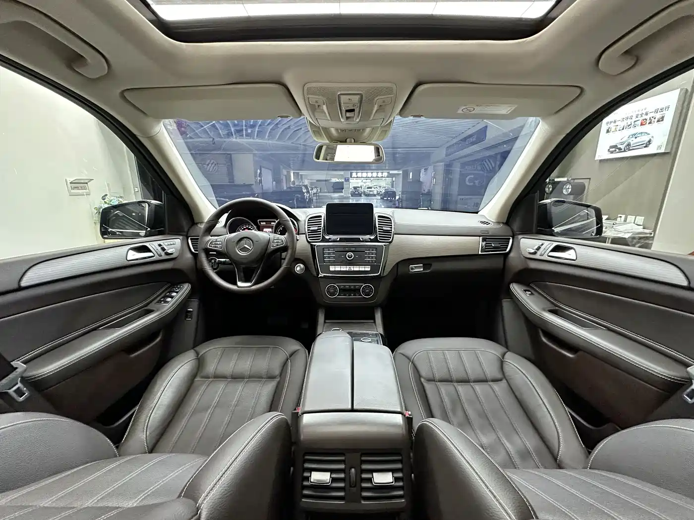Mercedes-Benz GLE 2017 GLE 400 4MATIC фото 9