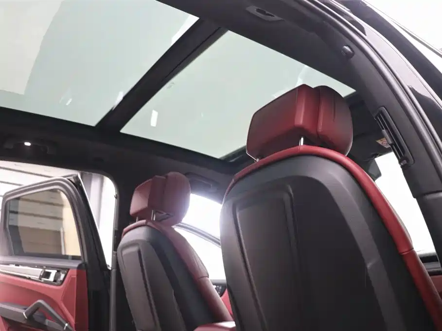Porsche Cayenne 2023 Cayenne 3.0T Platinum Edition фото 23