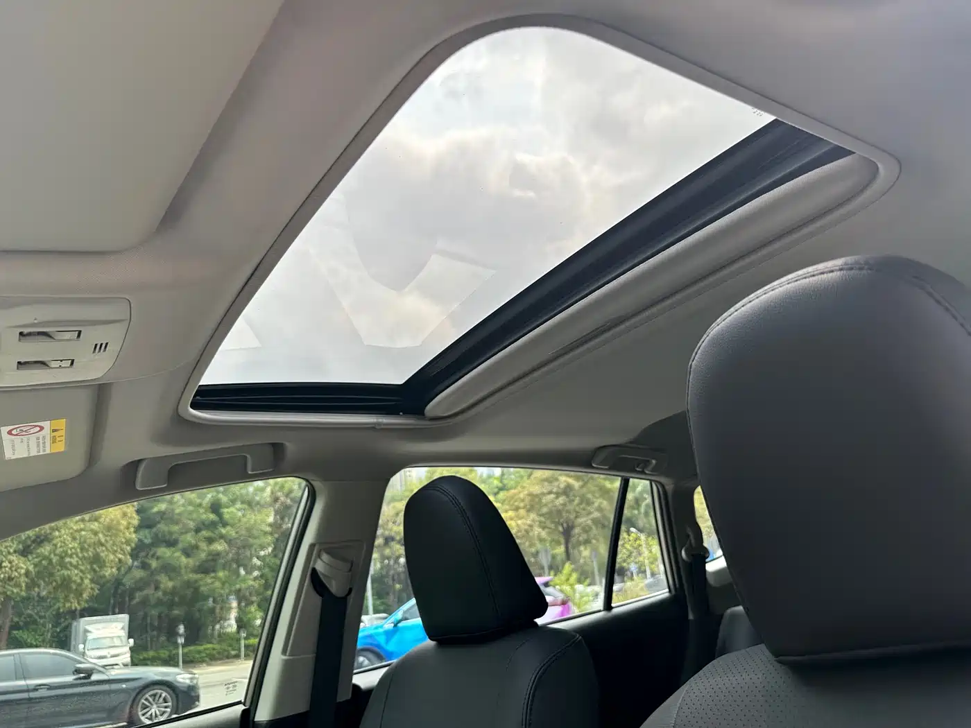 Toyota RAV4 Rongfang 2019 2.0L CVT 2WD Trend Edition China VI фото 10