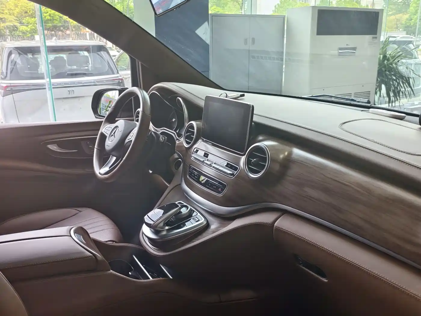 Mercedes-Benz V-Class 2018 V 260 Navigator Edition China VI фото 6