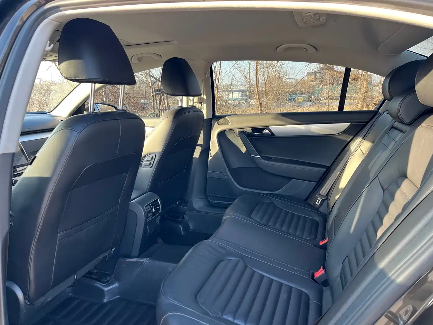 Volkswagen Magotan 2016 1.8TSI Smart Luxury фото 12