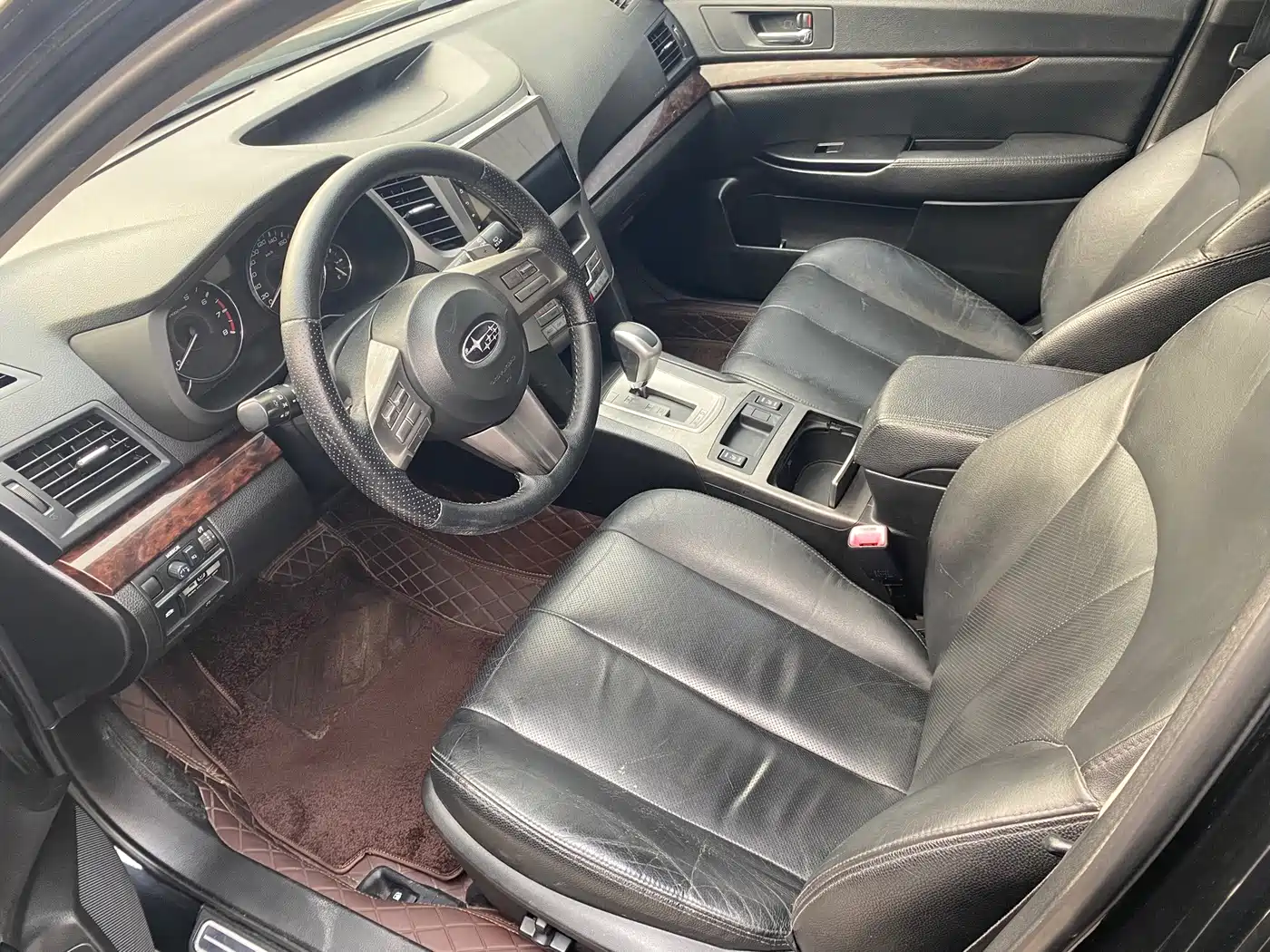 Фото 4 - Subaru Outback