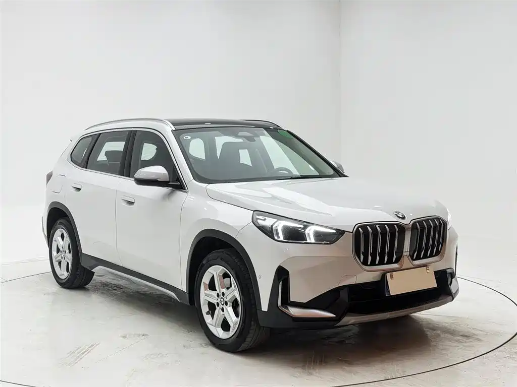 BMW X1 2023 sDrive20Li X Design Package фото 3