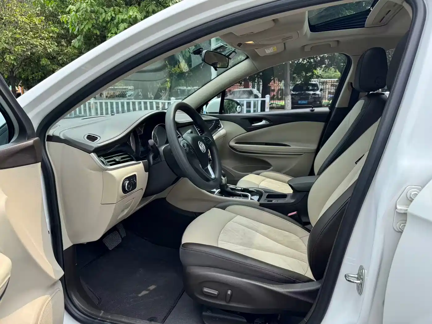 Buick Verano 2017 Sedan 15S Automatic Leading фото 7