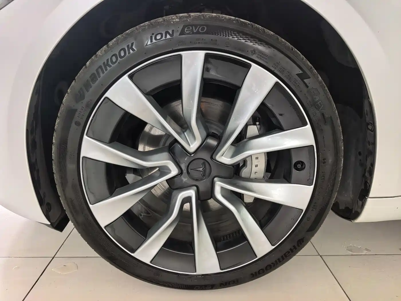 Tesla Model 3 2026 2025 Model Rear-Wheel Drive Edition