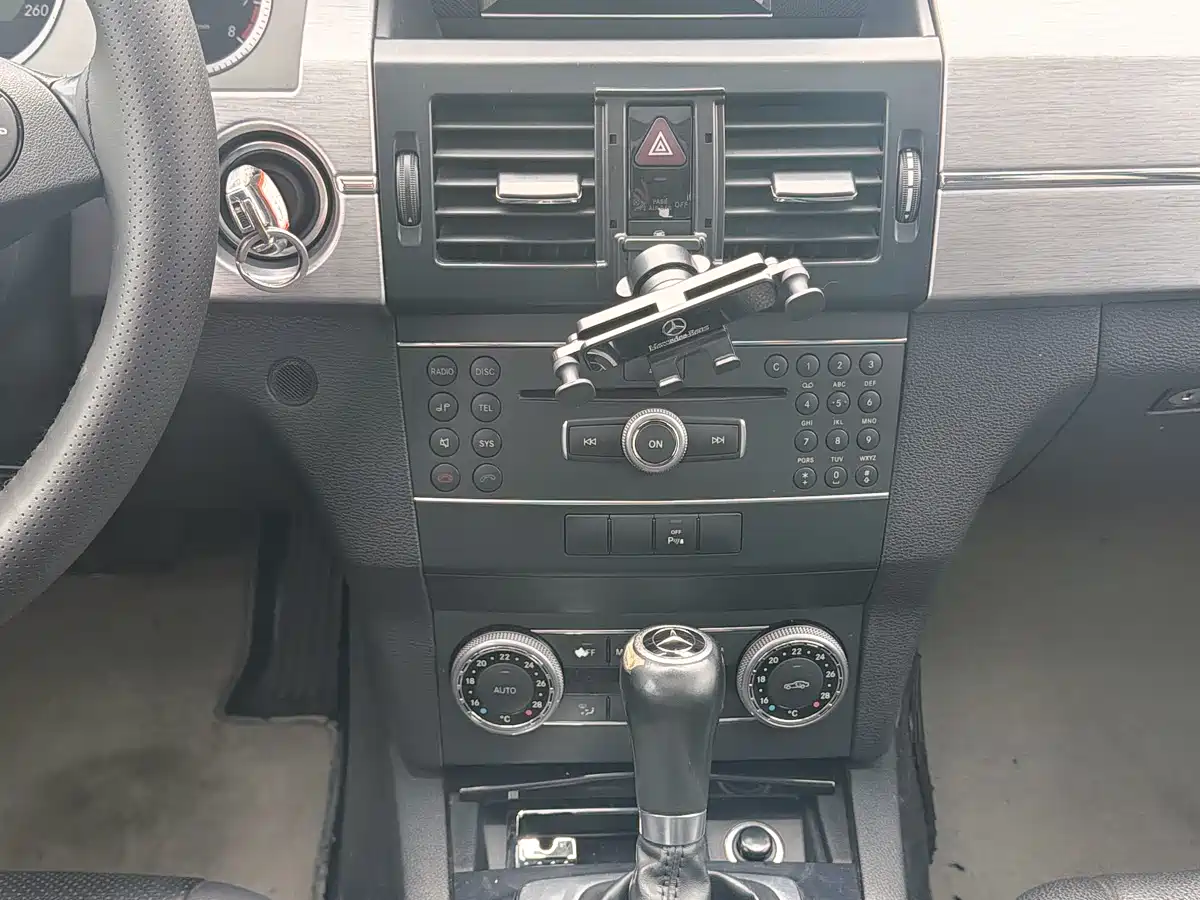 Mercedes-Benz GLK-Class (Import) 2011 GLK 300 4MATIC Luxury фото 17
