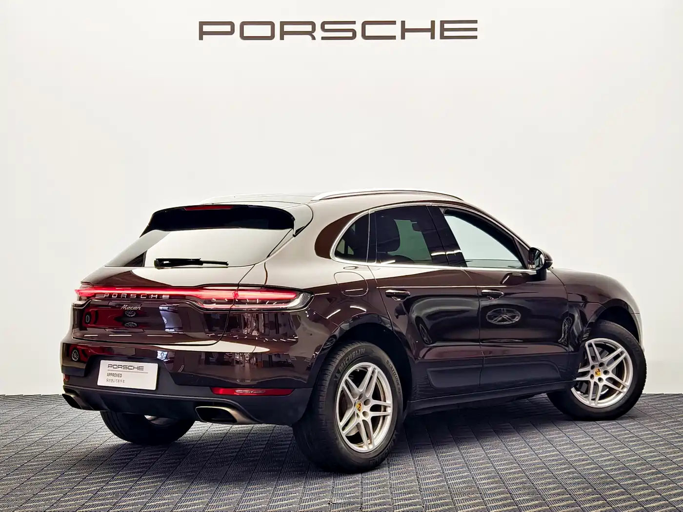 Porsche Macan фото 5
