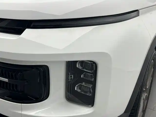 Geely ICON 2025 2026 Chocolate 1.5TD Pure Edition