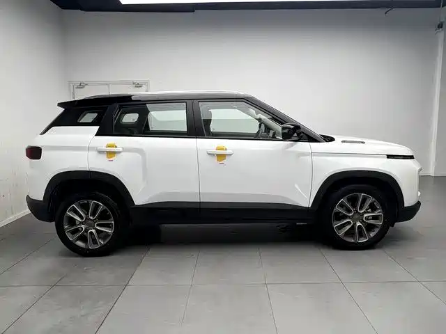 Geely ICON 2025 2026 Chocolate 1.5TD Pure Edition