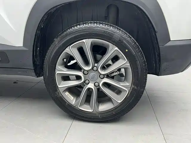 Geely ICON 2025 2026 Chocolate 1.5TD Pure Edition