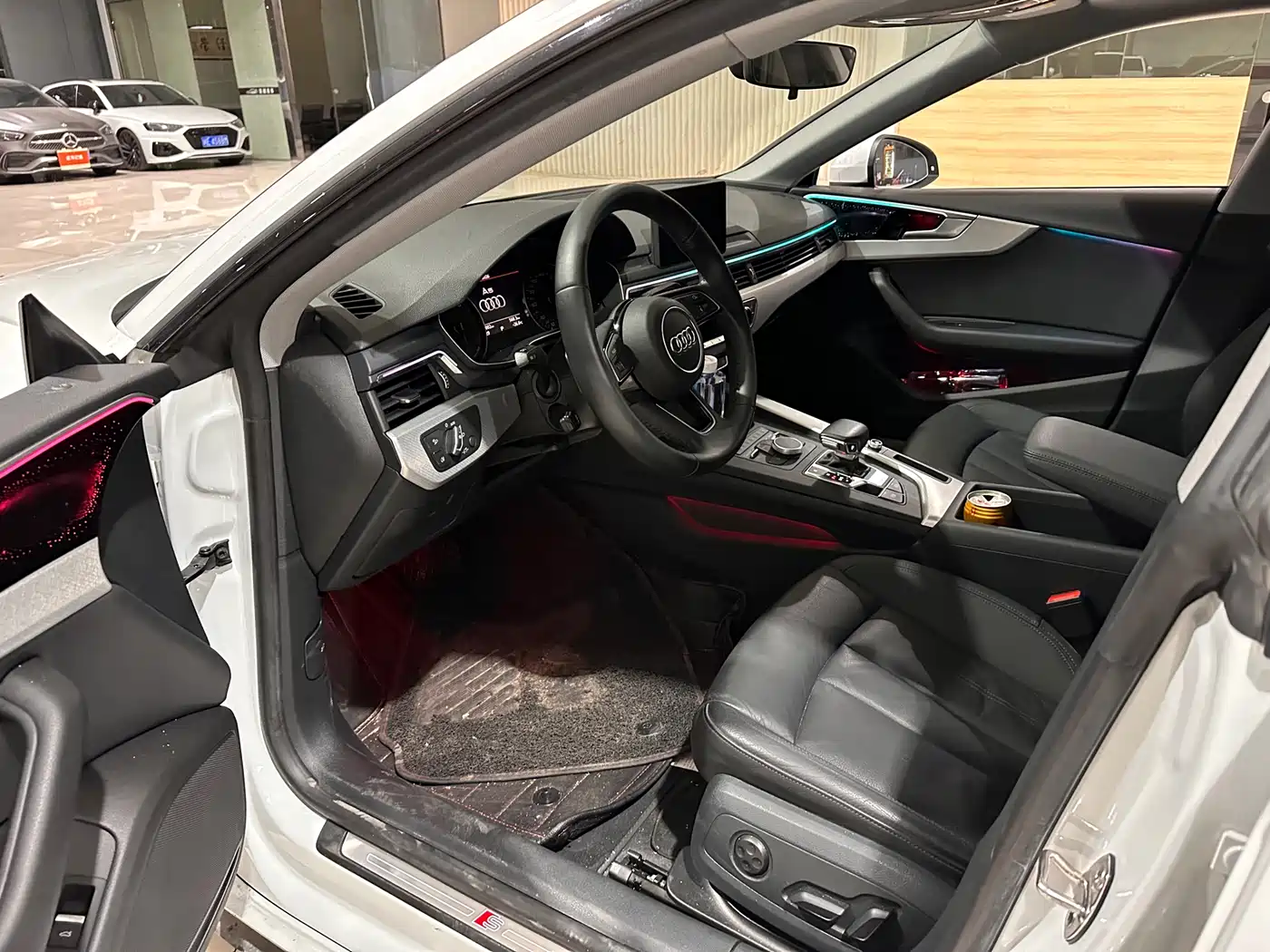 Audi A5 (Import) 2019 Sportback 40 TFSI Fashion фото 4