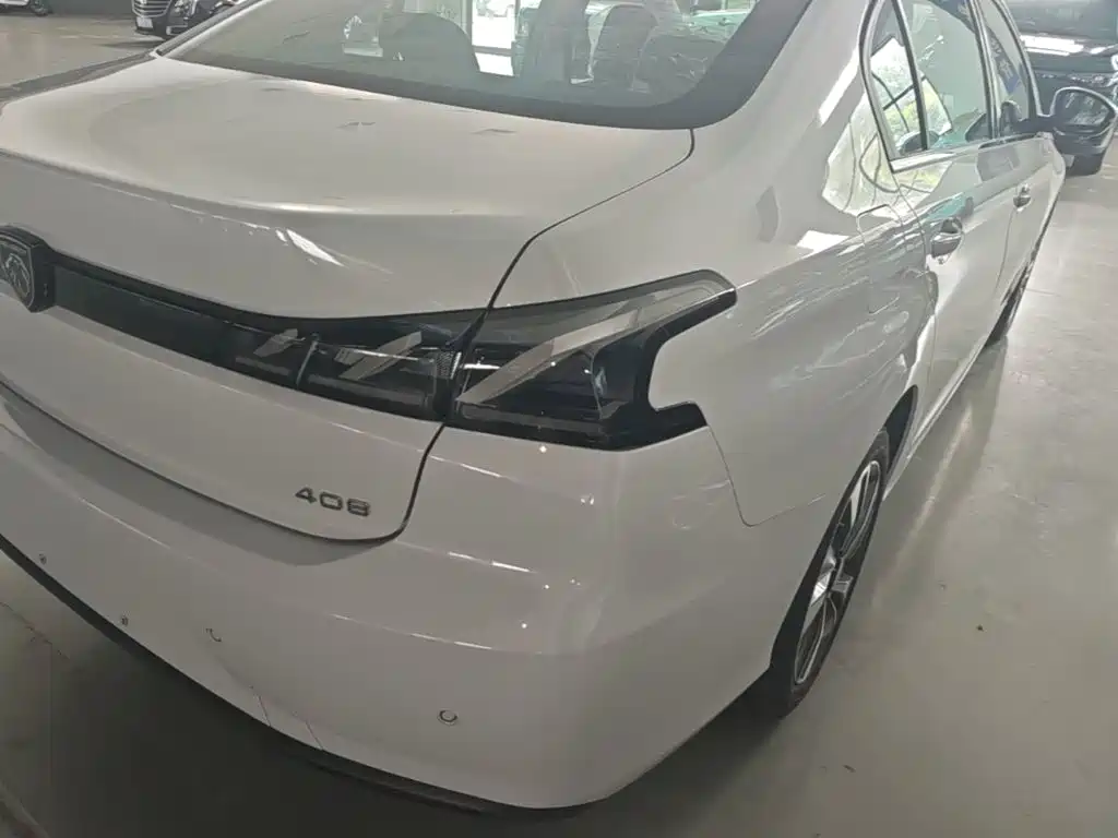Peugeot 408 2026 2024 360THP Dá Dá Edition Latour