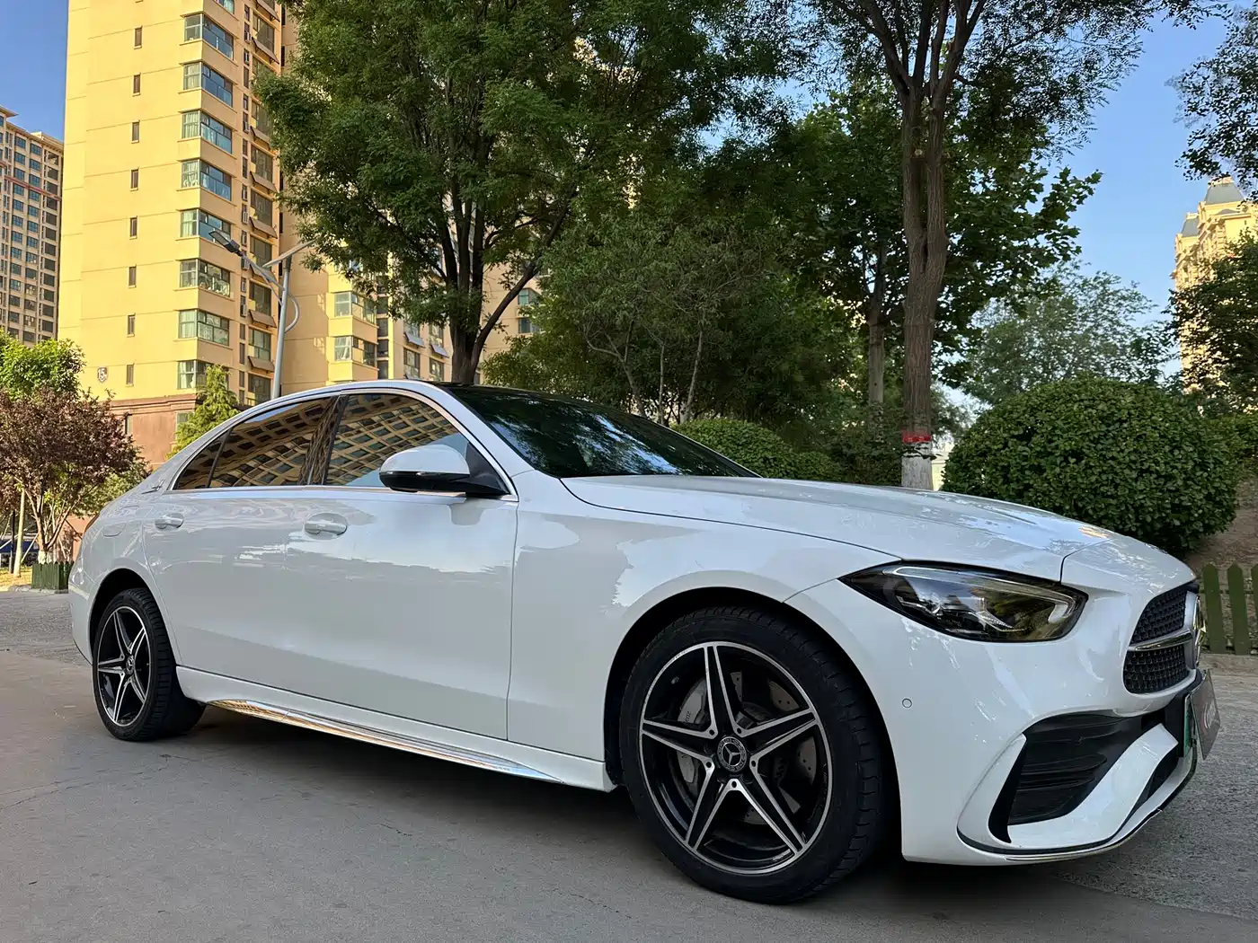 Mercedes-Benz C-Class New Energy 2024 Facelift C 350 eL фото 3