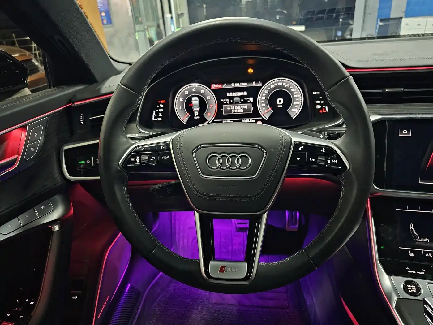 Audi A6L 2024 45 TFSI quattro Premium Dynamic фото 15