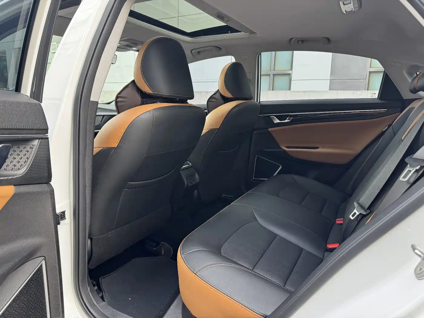 GEELY AUTOMOBILE EMGRAND GL