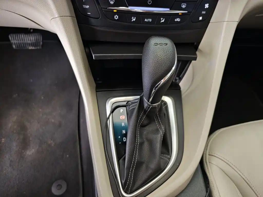 Buick Excelle GT 2018 2019 15T DCT Connected Elite (China V)