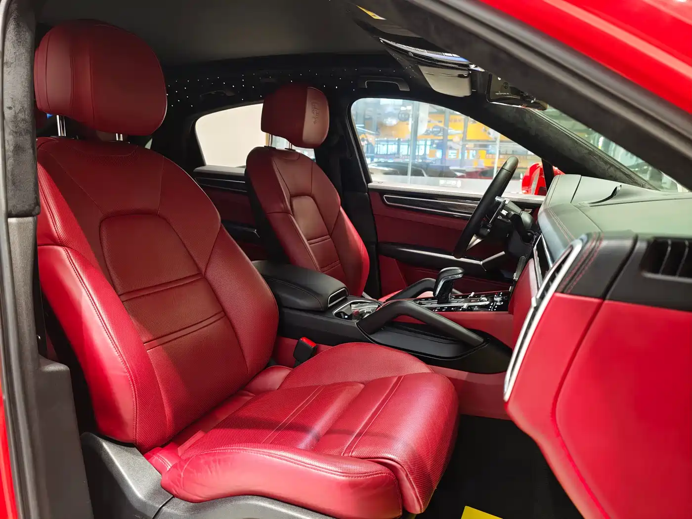 Porsche Cayenne 2019 Cayenne Coupé 3.0T фото 22