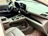 Photo 10 - Toyota Sienna