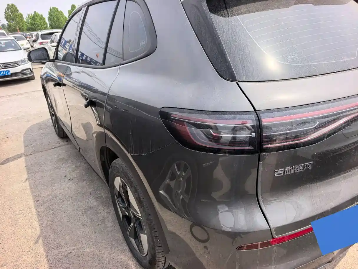 GEELY GALAXY GALAXY E5