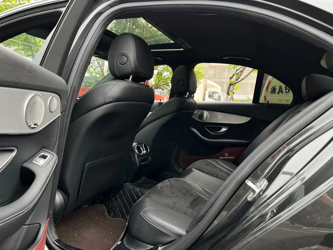 Mercedes-Benz C-Class 2021 C 260 Starry Exclusive Edition фото 15