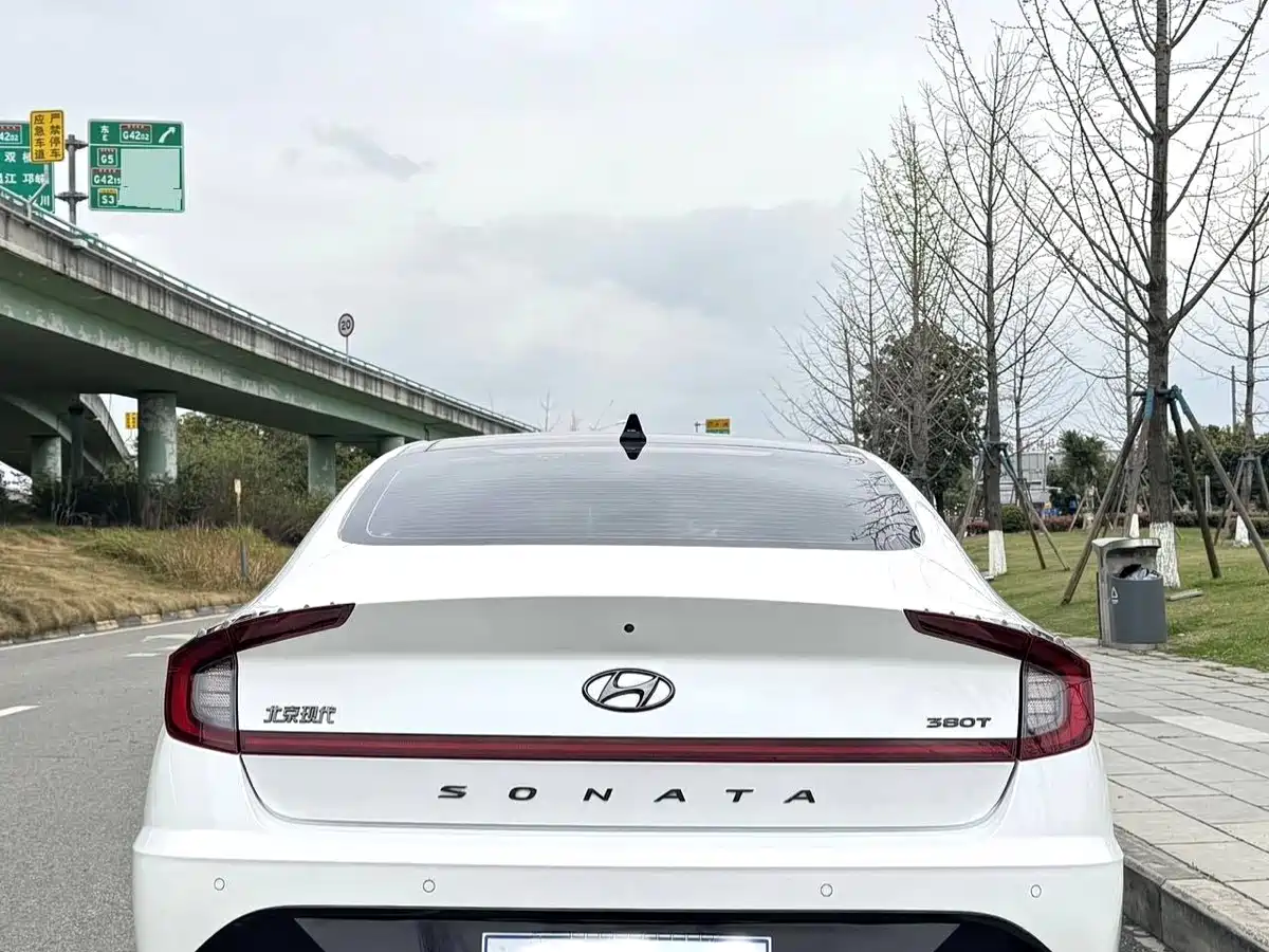 Hyundai Sonata 2022 380TGDi Automatic 20th Anniversary Edition фото 9