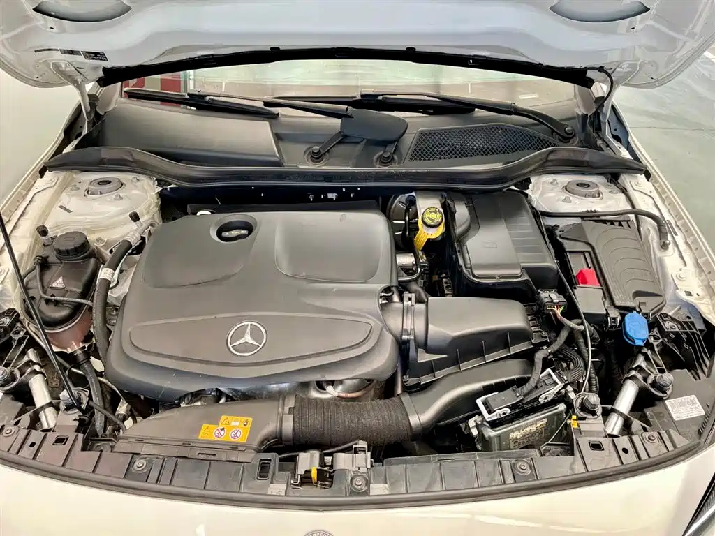 Mercedes-Benz GLA 2019 GLA 200 Dynamic фото 18