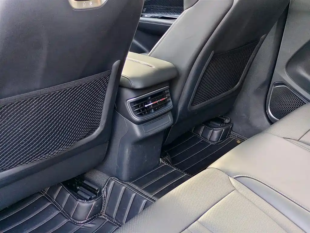 Hongqi HS3 2025 1.5T Aspiration Edition фото 9