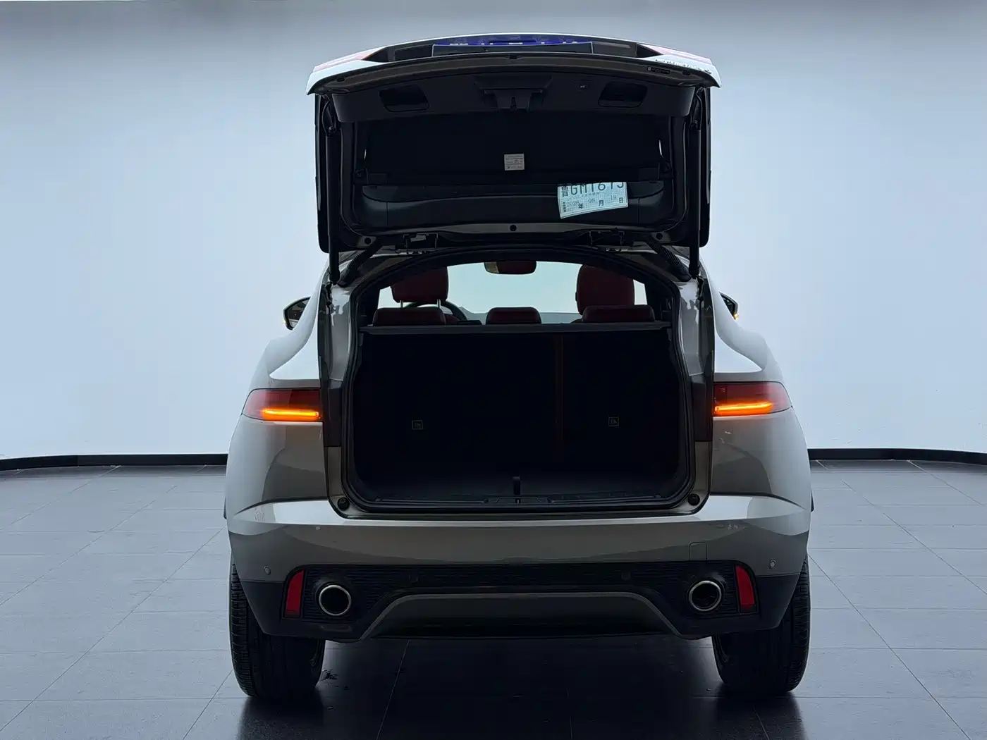Jaguar E-PACE 2023 2024 Progressive Sport Edition R-DYNAMIC S