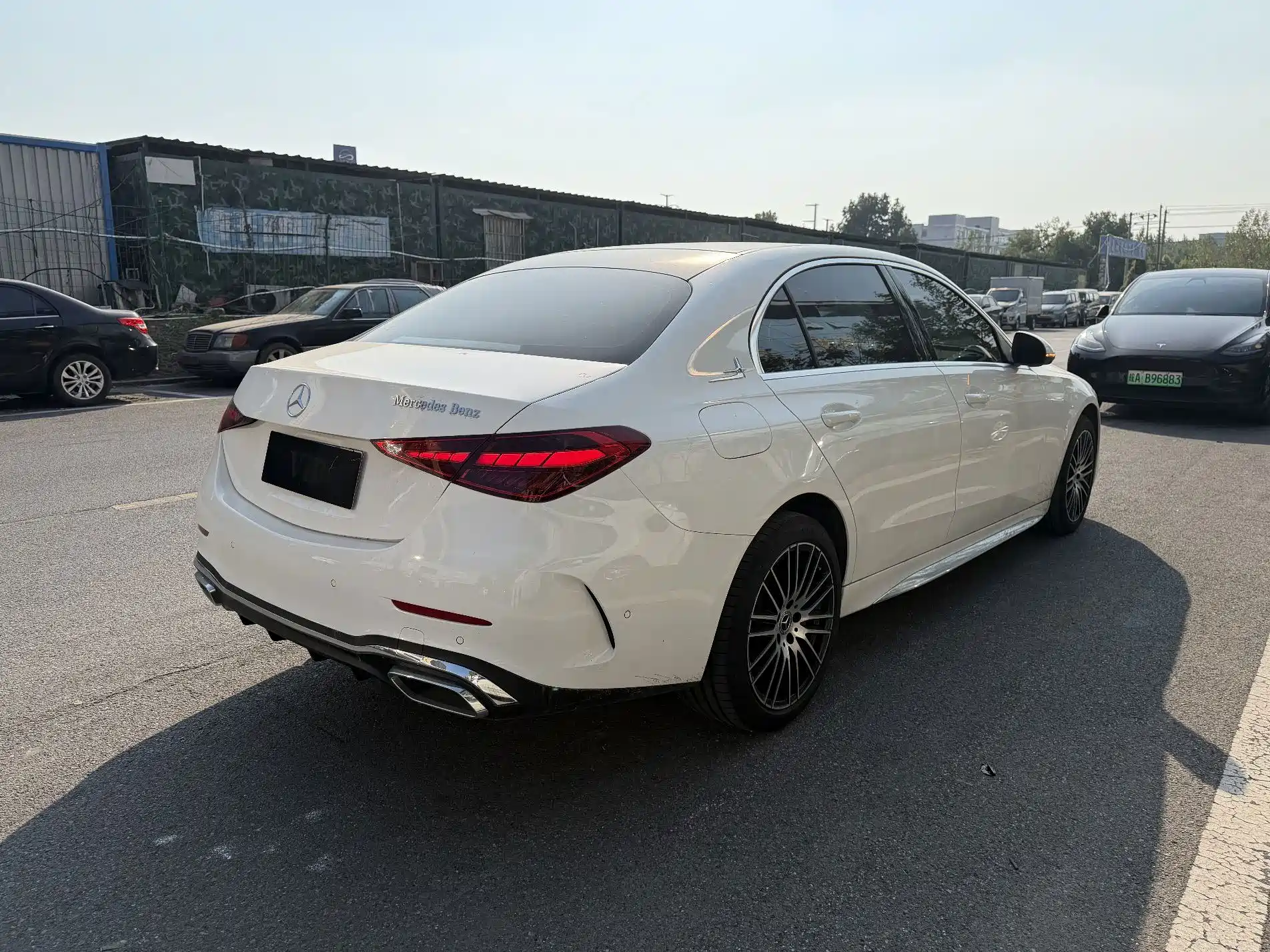 Photo 7 - Mercedes-Benz C-Class