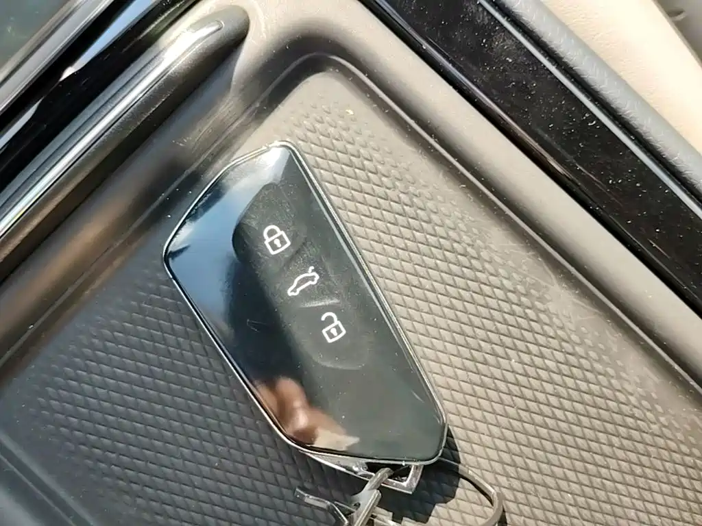 Volkswagen ID.4 CROZZ 2026 2025 Pure Enjoyment Edition
