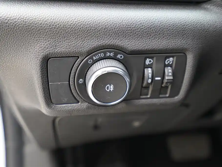 BUICK SLIGHTLY BLUE 6