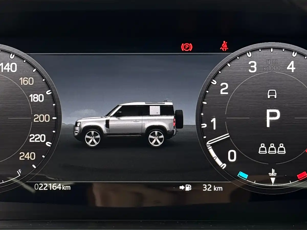 Land Rover Defender 2024 90 5.0T V8 фото 14