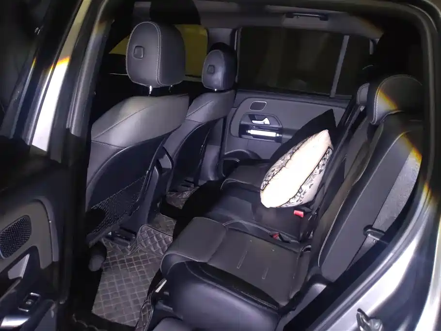 Mercedes-Benz GLB AMG 2021 AMG GLB 35 4MATIC фото 11