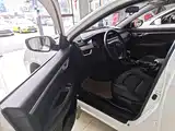 Фото 16 - Geely Vision