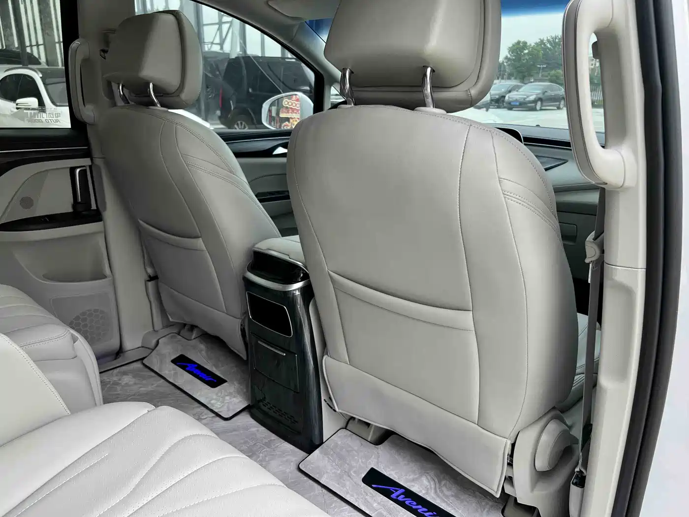 Buick GL8 2023 ES Landmaster Comfort фото 9