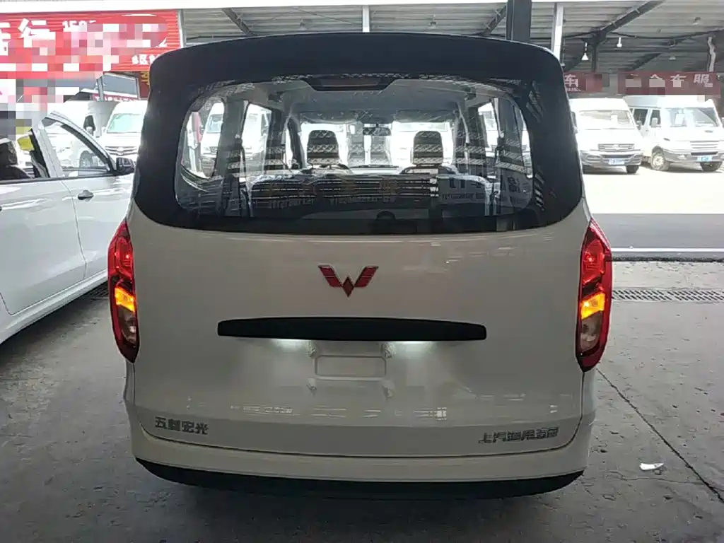 Wuling Motors Wuling Hongguang New Energy 2026 2024 Model Pure Electric 300KM Utility Version