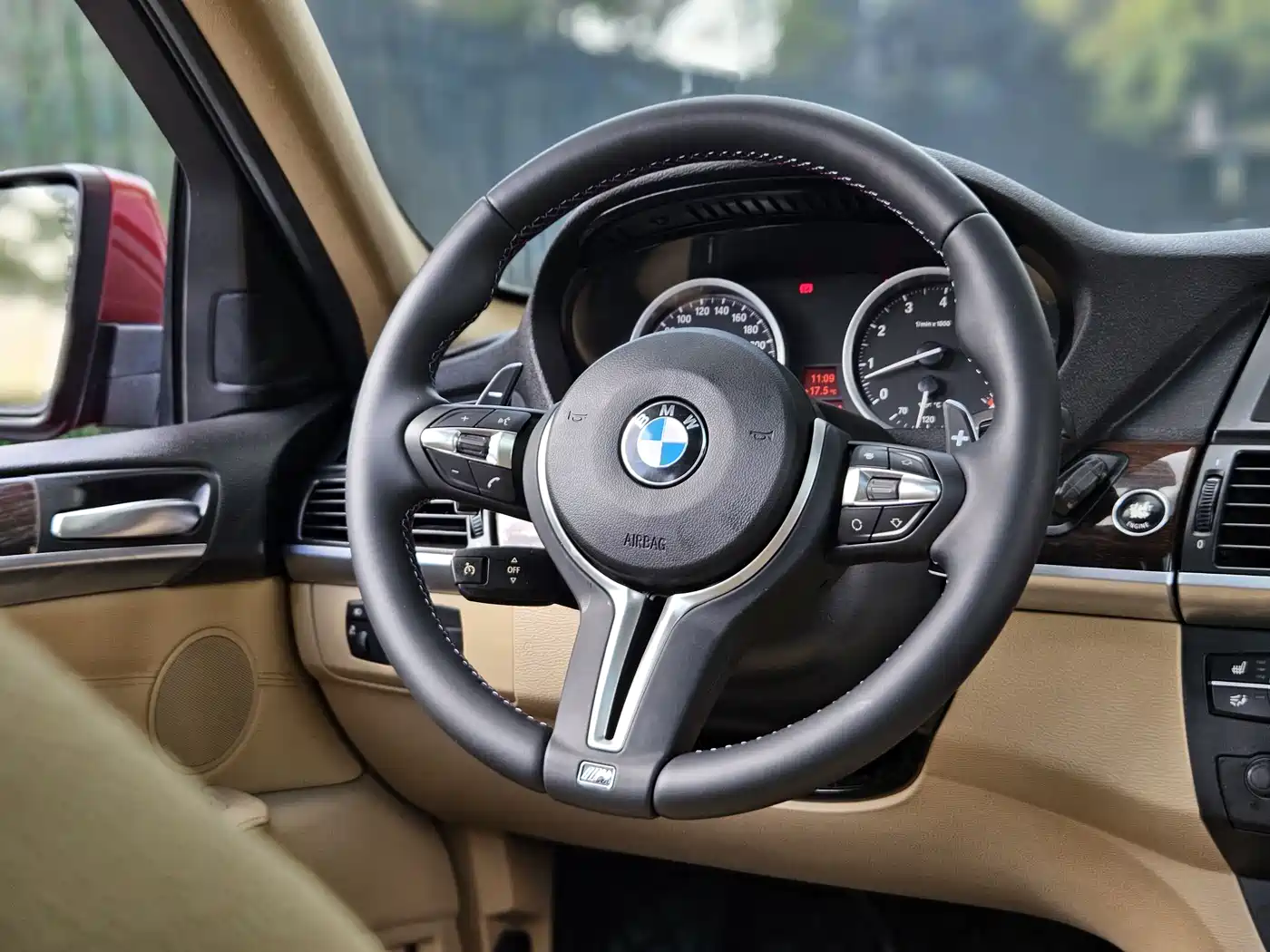 BMW X6 2011 xDrive35i фото 14