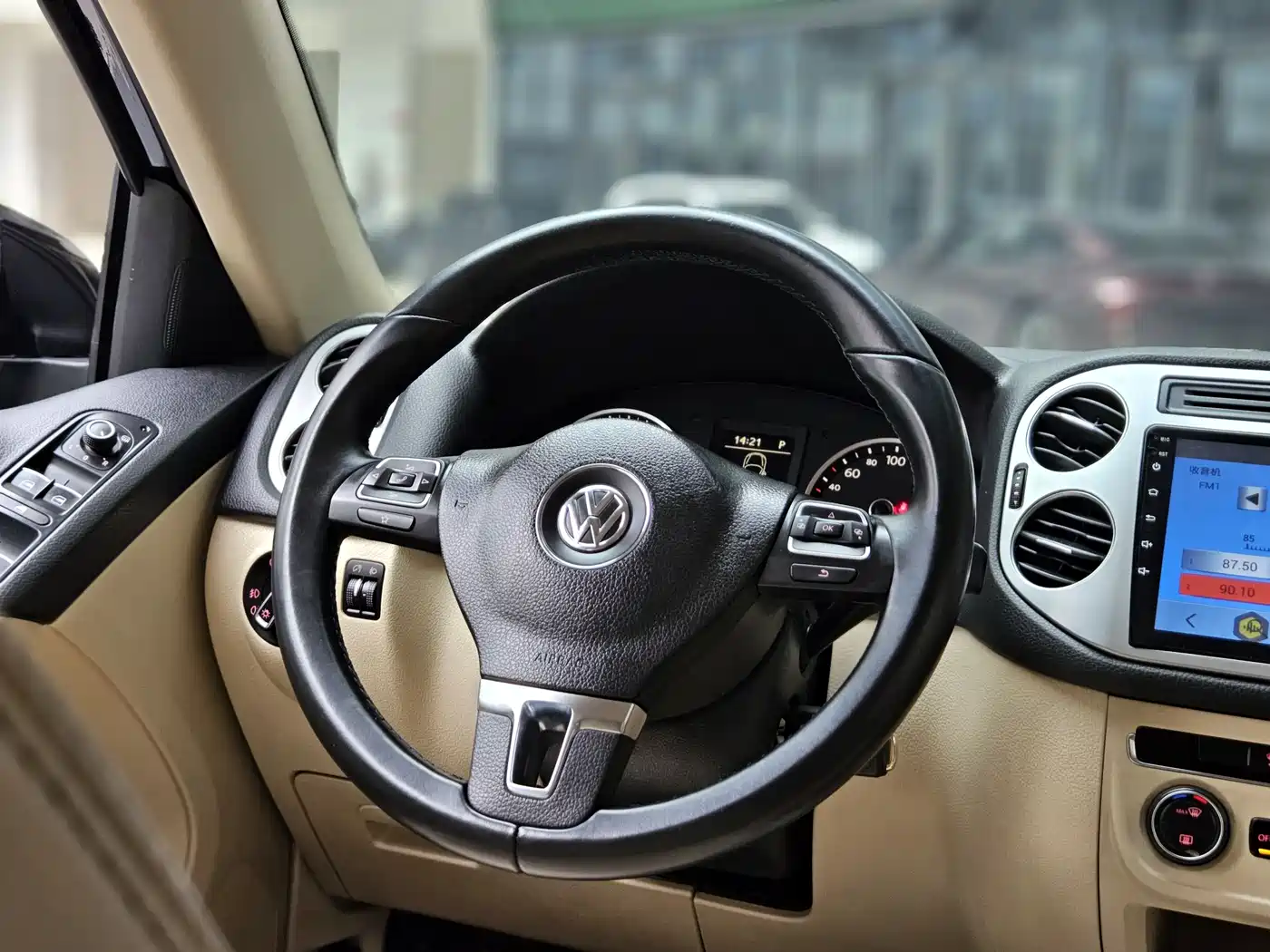 Volkswagen Tiguan 2013 1.8TSI Auto 2WD Comfort Edition фото 13