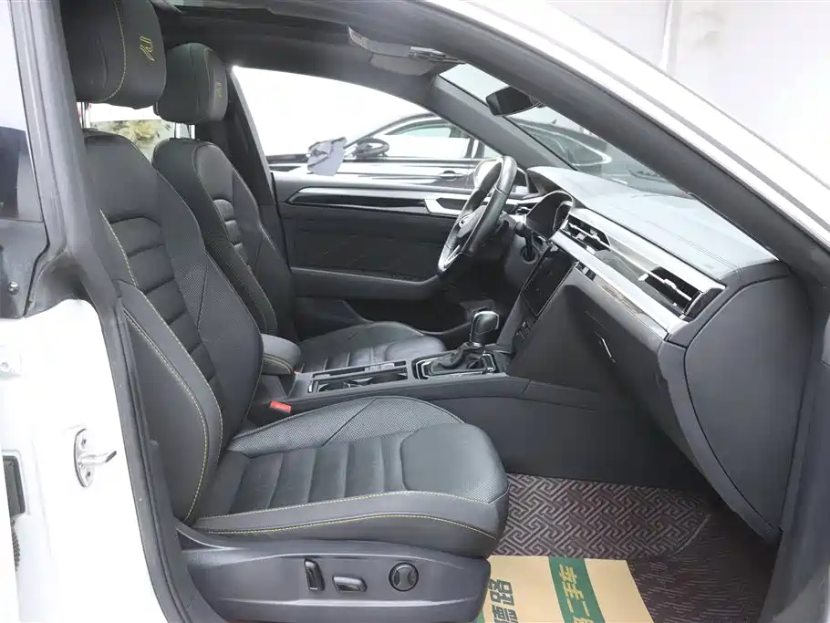 Volkswagen FAW-Volkswagen CC 2021 380TSI Eye-catching Edition фото 22