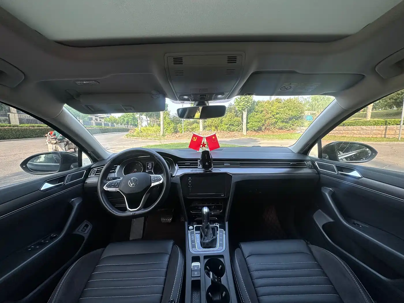 Volkswagen Magotan 2020 330TSI DSG Leading фото 6