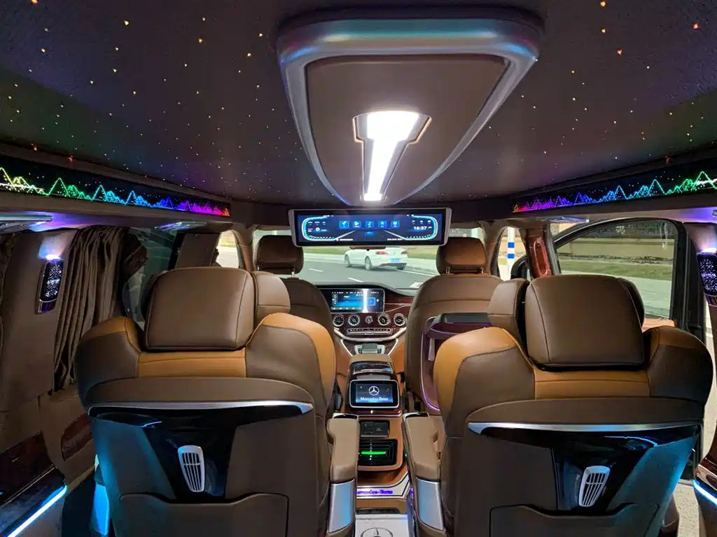 Mercedes-Benz Vito 2024 2.0T Elite Edition 7-Seater фото 22