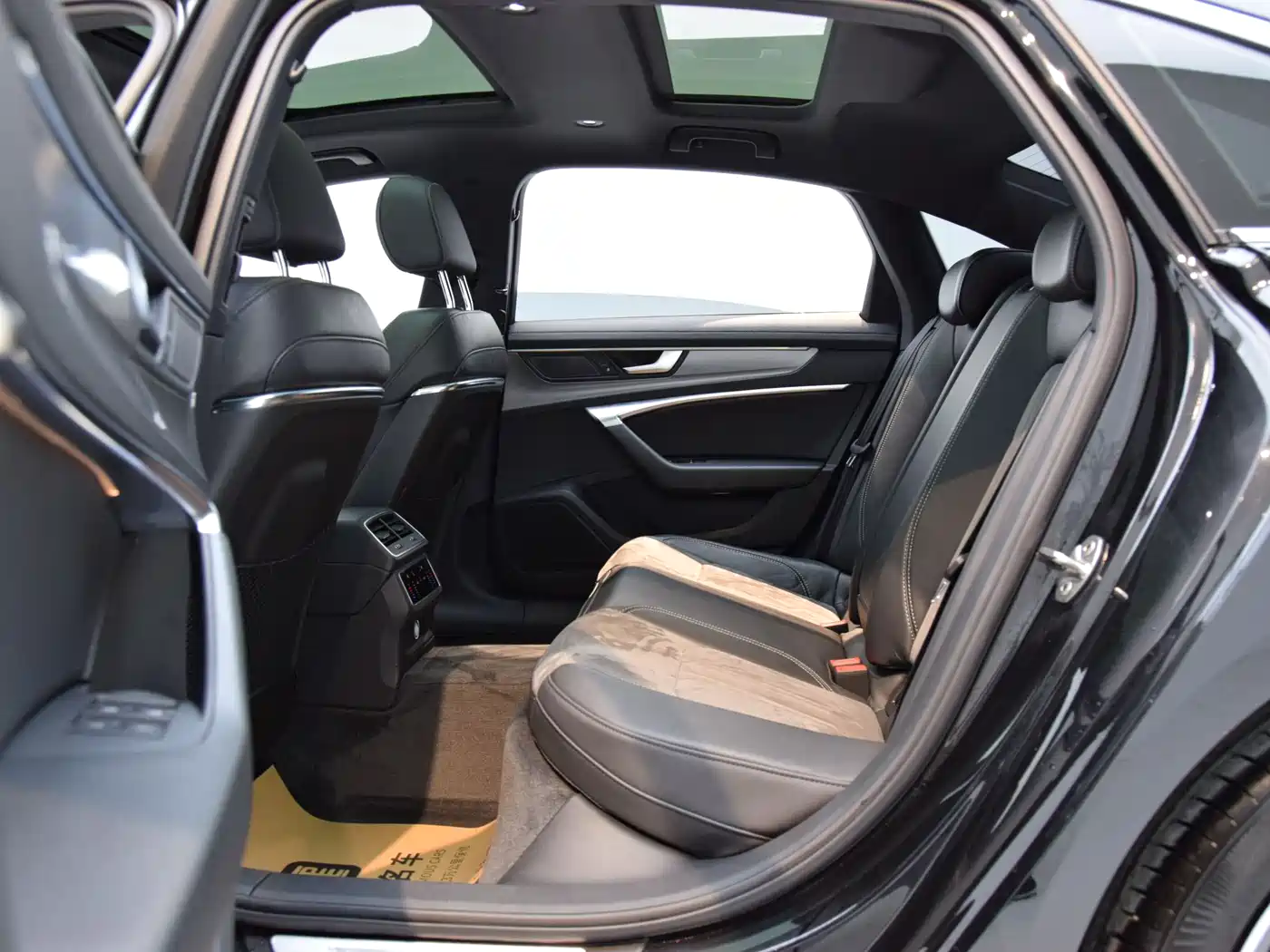 Audi A6L 2022 45 TFSI Premium Dynamic фото 6